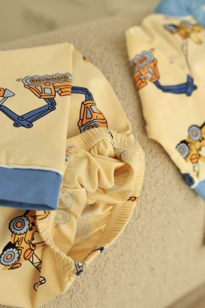 Піжама для хлопчика &ldquo;Будівельна техніка&rdquo; сорочка на гудзиках з довгим рукавом та штани 0025 фото