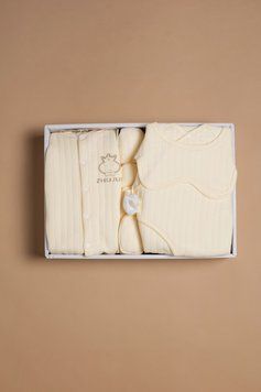 Подарунковий комплект для новонародженого 26 предметів &laquo;Little Vanilla&raquo; (ніжний кремово-жовтий) 0097 фото