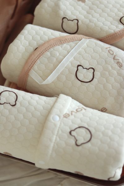 Little Love Beige Gift Suitcase &ndash; Подарунковий комплект для новонародженого (27 предметів), 100% органічна бавовна 0101 фото